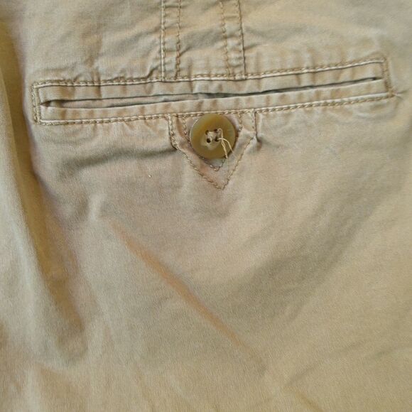 (3/$20) Old Navy low rise stretch khaki tan zip front four pocket crop pants - Picture 11 of 14